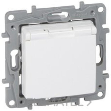 legrand-base-niloe-2p-tt-automatico-proteccion-inferior-con-tapa-blanco-664732-0715202192-462f-md01_228.jpg